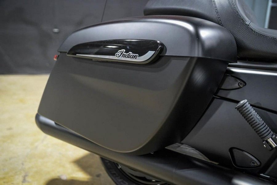 2025 Indian Motorcycle Challenger® Dark Horse® 112