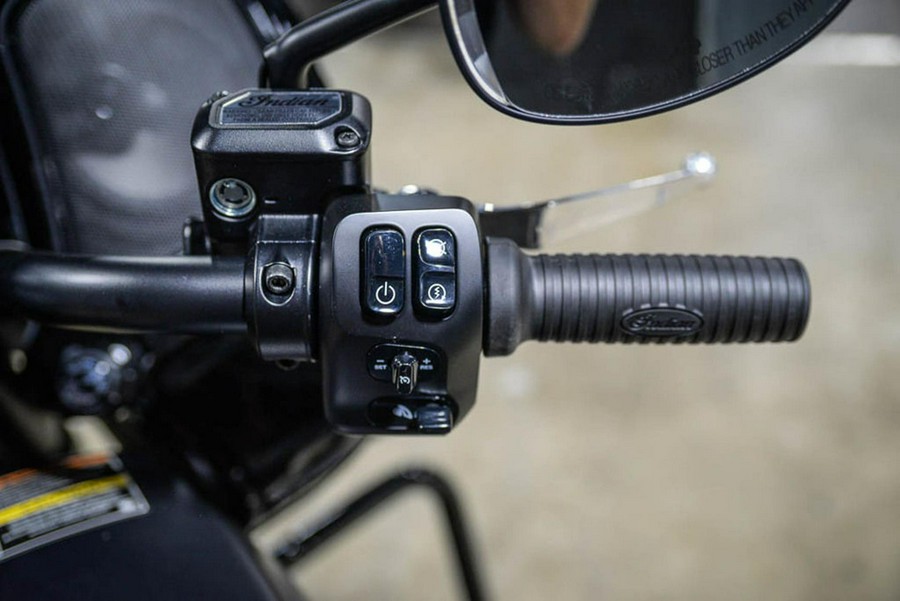 2025 Indian Motorcycle Challenger® Dark Horse® 112