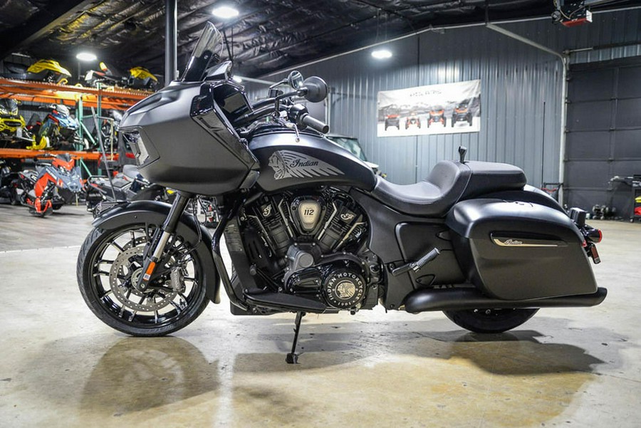 2025 Indian Motorcycle Challenger® Dark Horse® 112