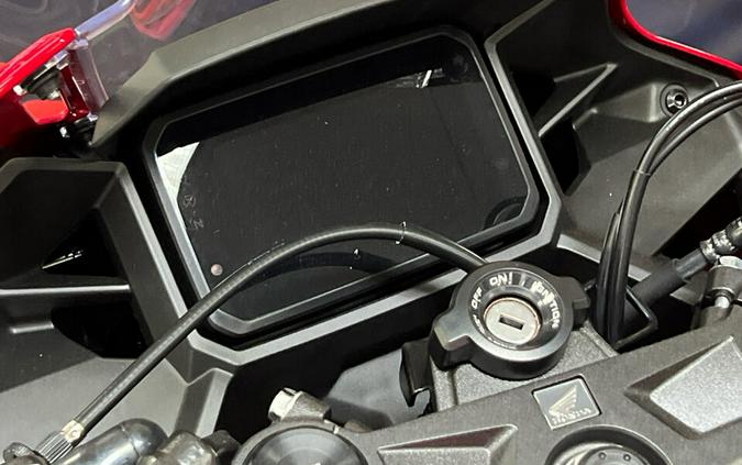 2025 Honda CBR500R ABS
