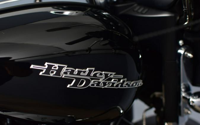 2017 Harley-Davidson Street Glide Special