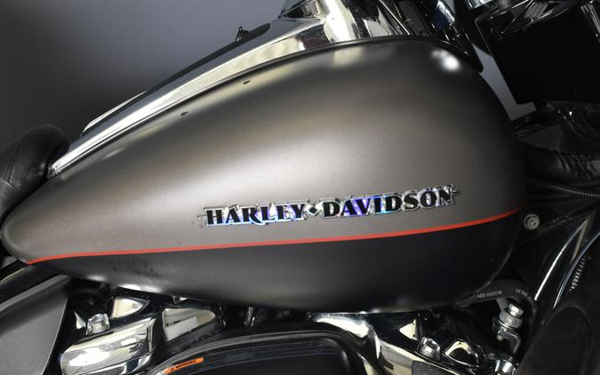 2019 Harley-Davidson Ultra Limited Industrial Gray Denim/Black Denim FLHTK