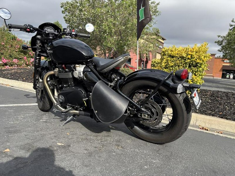 2023 Triumph Bonneville Bobber Jet Black