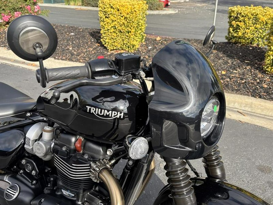 2023 Triumph Bonneville Bobber Jet Black