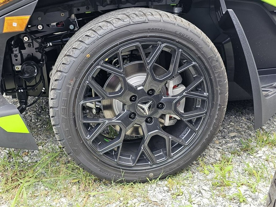 2025 Polaris Slingshot® SL (Manual)