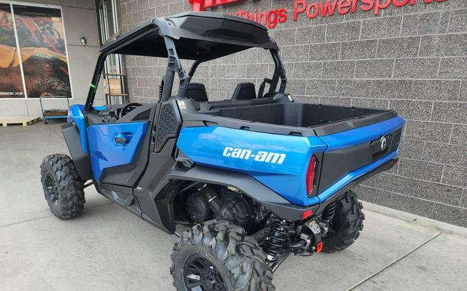 2023 Can-Am® Commander XT 700