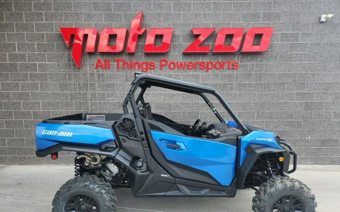 2023 Can-Am® Commander XT 700