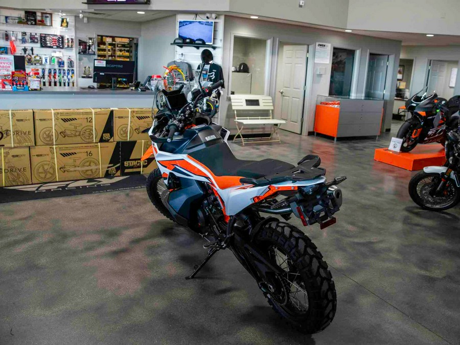 2024 KTM 890 Adventure R