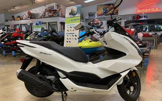 2022 Honda® PCX