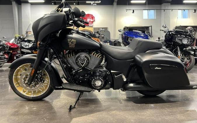 2023 Indian Motorcycle® Chieftain® Dark Horse® Black Smoke