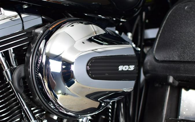 2015 Harley-Davidson Street Glide Special