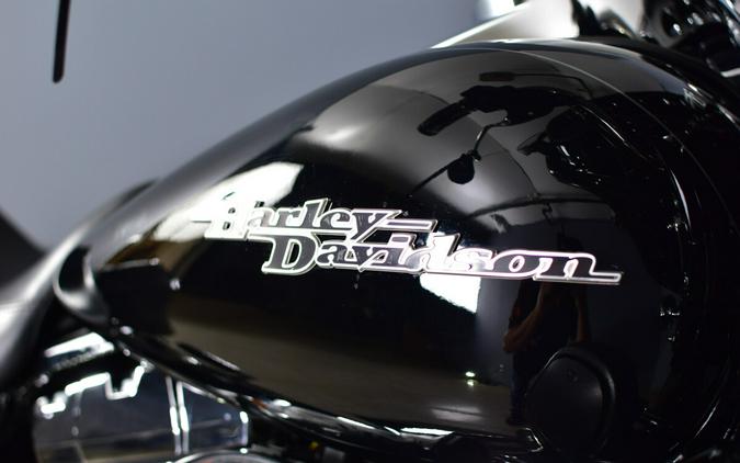 2015 Harley-Davidson Street Glide Special