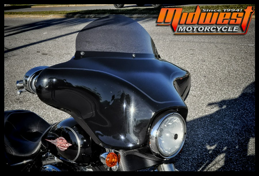 2008 Harley-Davidson® ELEC GLIDE CLASSIC