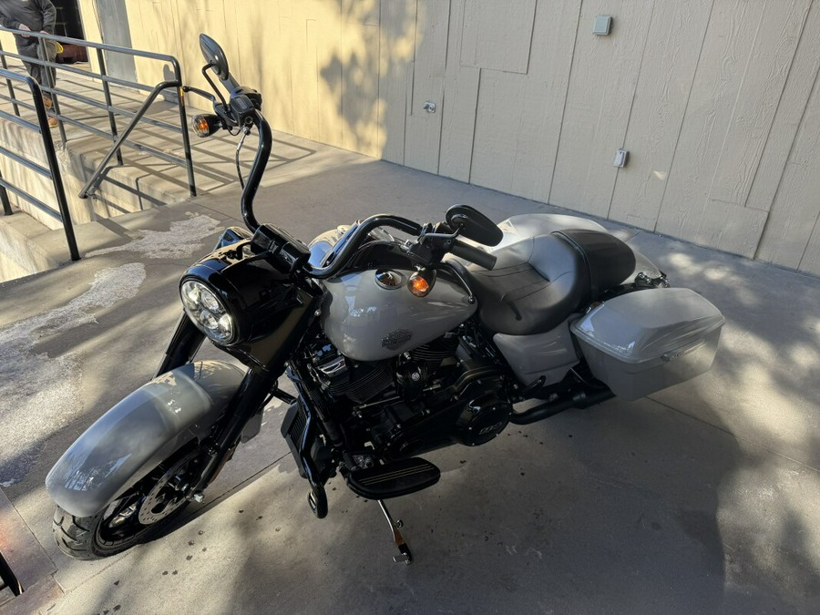 2025 Harley-Davidson® Road King® Special