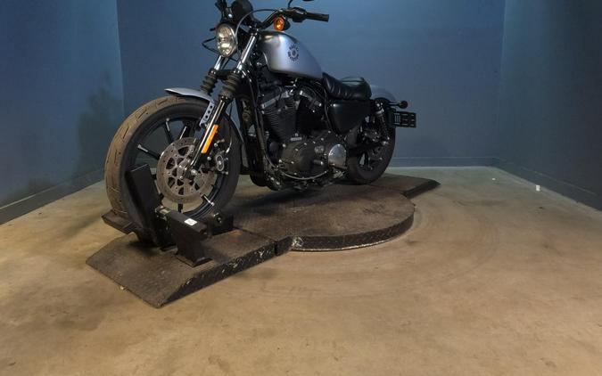 2020 Harley-Davidson Iron 883 Barracuda Silver Denim