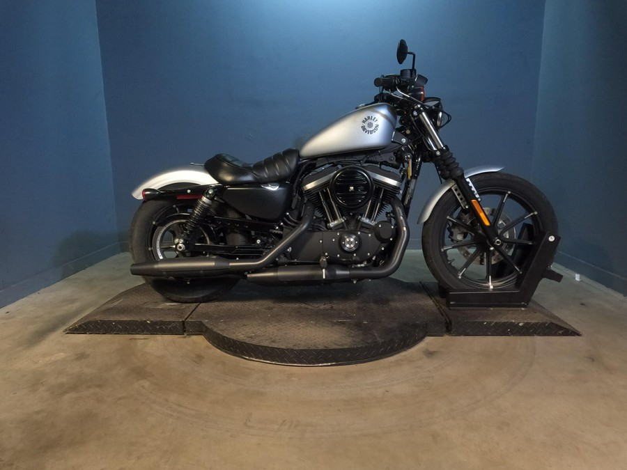 2020 Harley-Davidson Iron 883 Barracuda Silver Denim