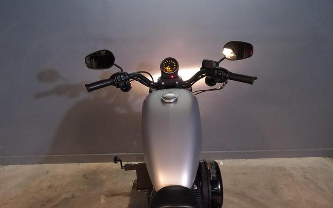 2020 Harley-Davidson Iron 883 Barracuda Silver Denim