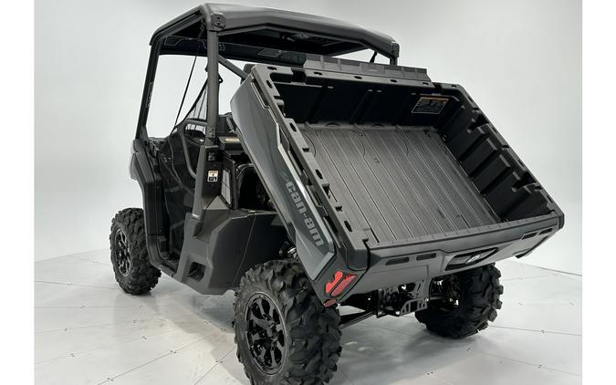 2024 Can-Am Defender XT HD10