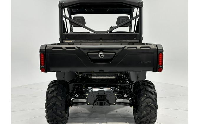 2024 Can-Am Defender XT HD10