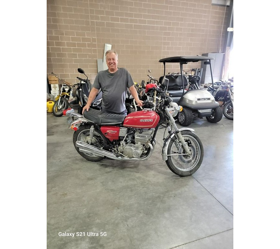 1976 Suzuki GT550