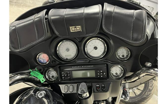 2013 Harley-Davidson® FLHX Street Glide®