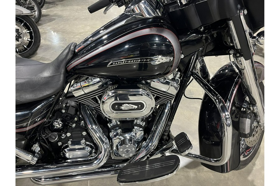 2013 Harley-Davidson® FLHX Street Glide®