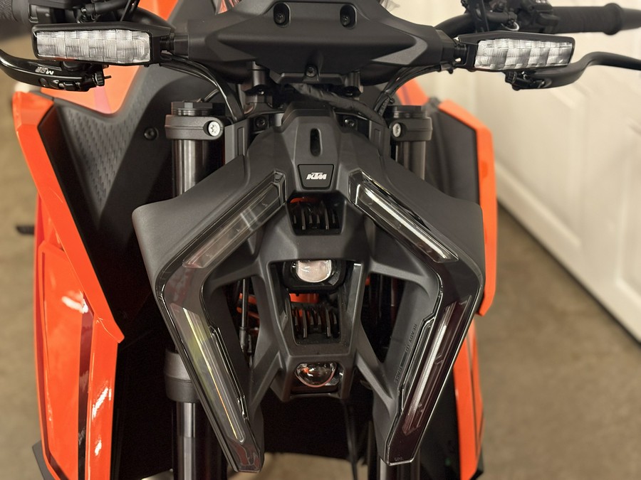 2026 KTM 1390 Super Duke R EVO