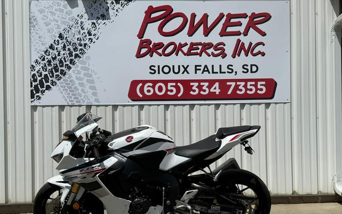 2026 HONDA CBR 1000 RR