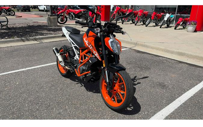 2019 390 DUKE - KTM