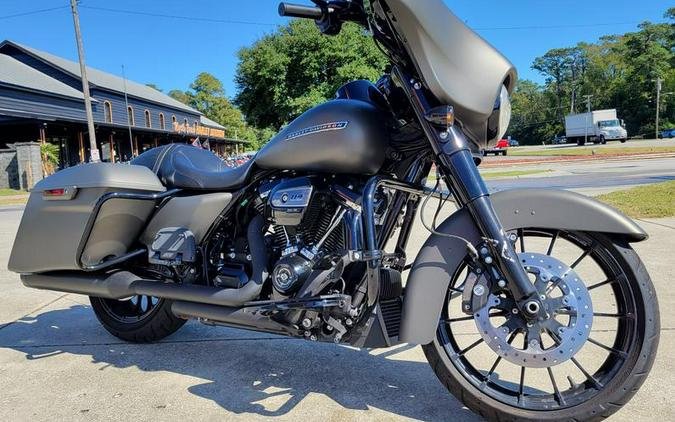 2019 Harley-Davidson® FLHXS - Street Glide® Special