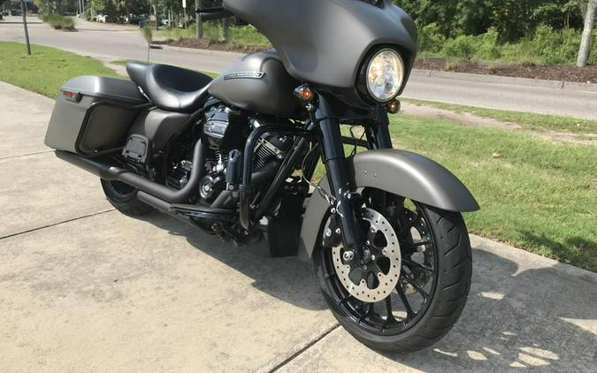 2019 Harley-Davidson® FLHXS - Street Glide® Special