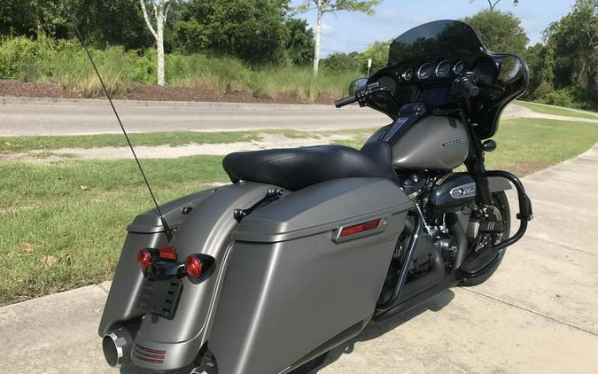 2019 Harley-Davidson® FLHXS - Street Glide® Special