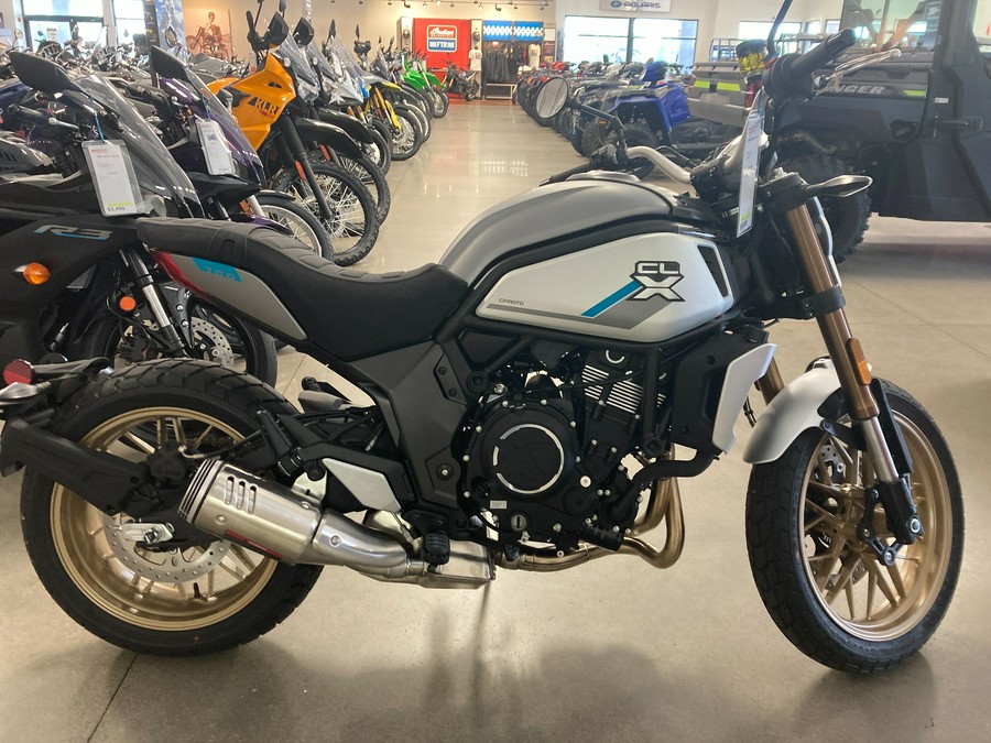 2022 CFMOTO 700CL-X