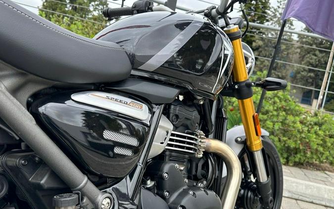 2024 Triumph Speed 400 Phantom Black / Storm Grey