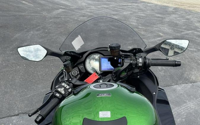 2018 Kawasaki Ninja H2™ SX SE