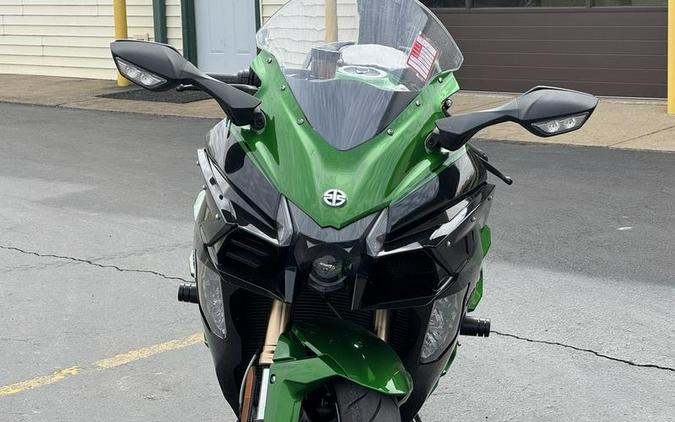 2018 Kawasaki Ninja H2™ SX SE