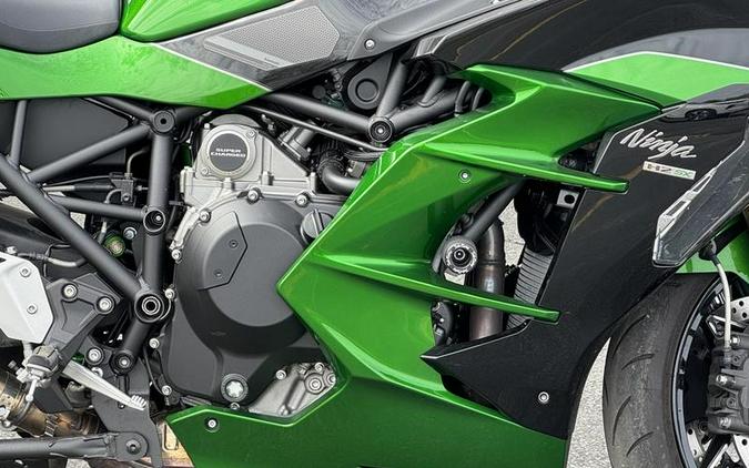 2018 Kawasaki Ninja H2™ SX SE