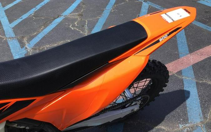 2027 KTM 300 XC