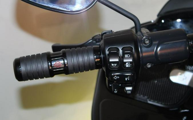 Used 2022 Harley-Davidson Road Glide ST Grand American Touring FLTRXST Motorcycle For Sale In Miami, Florida