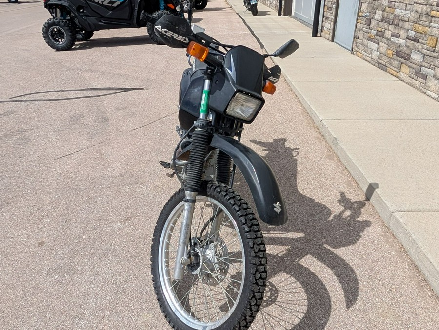 2009 Suzuki DR200SE