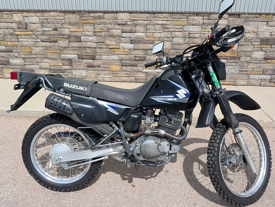 2009 Suzuki DR200SE
