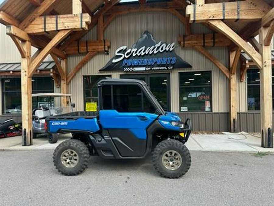 2022 Can-Am Defender Limited CAB HD10