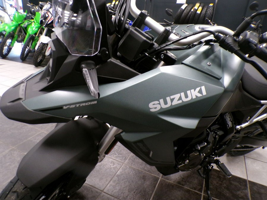 2024 Suzuki V-Strom 800