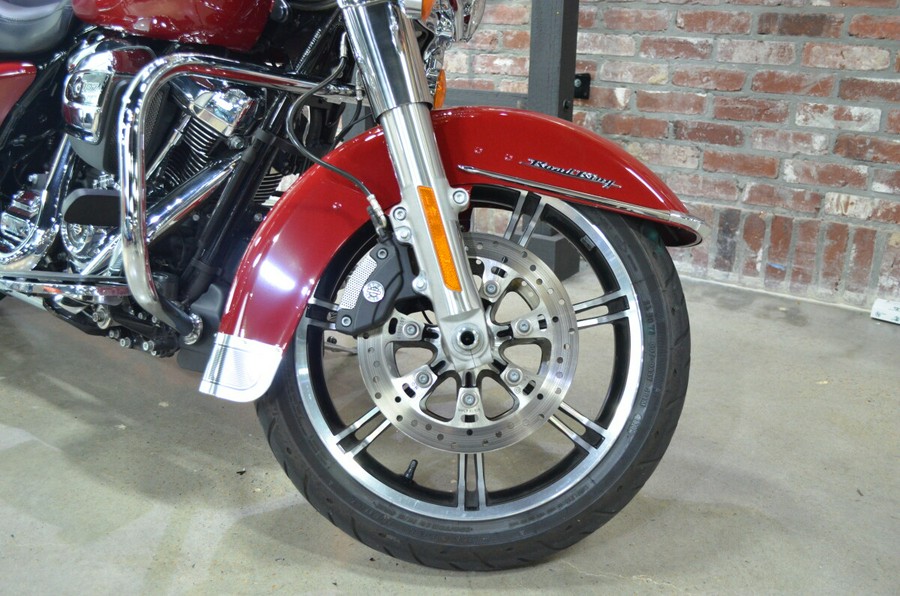 2021 Harley-Davidson Road King Billiard Red