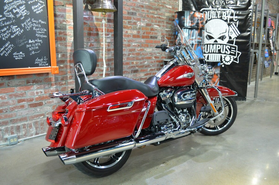 2021 Harley-Davidson Road King Billiard Red