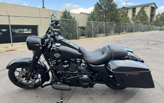 2025 Harley-Davidson® Road King® Special
