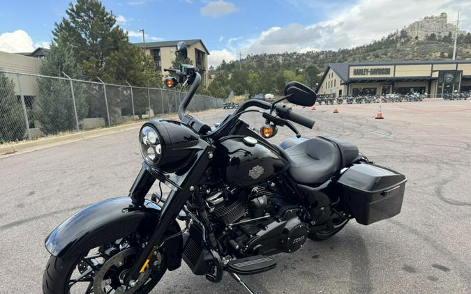 2025 Harley-Davidson® Road King® Special