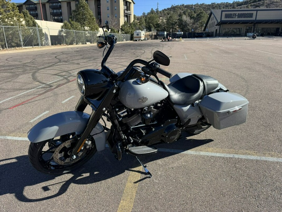 2025 Harley-Davidson® Road King® Special