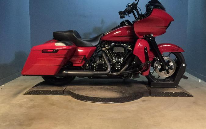 2020 Harley-Davidson Road Glide Special Billiard Red