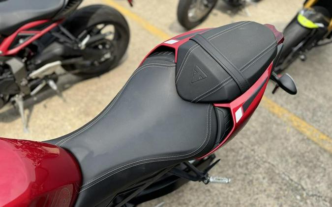 2024 Triumph Street Triple 765 RS Carnival Red